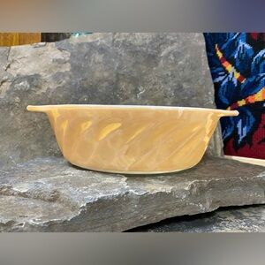 Vintage Pearlescent Peach Pyrex Casserole Dish